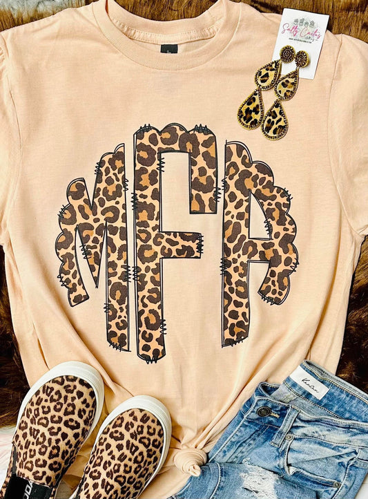 Leopard Scalloped Mono Peach Tee