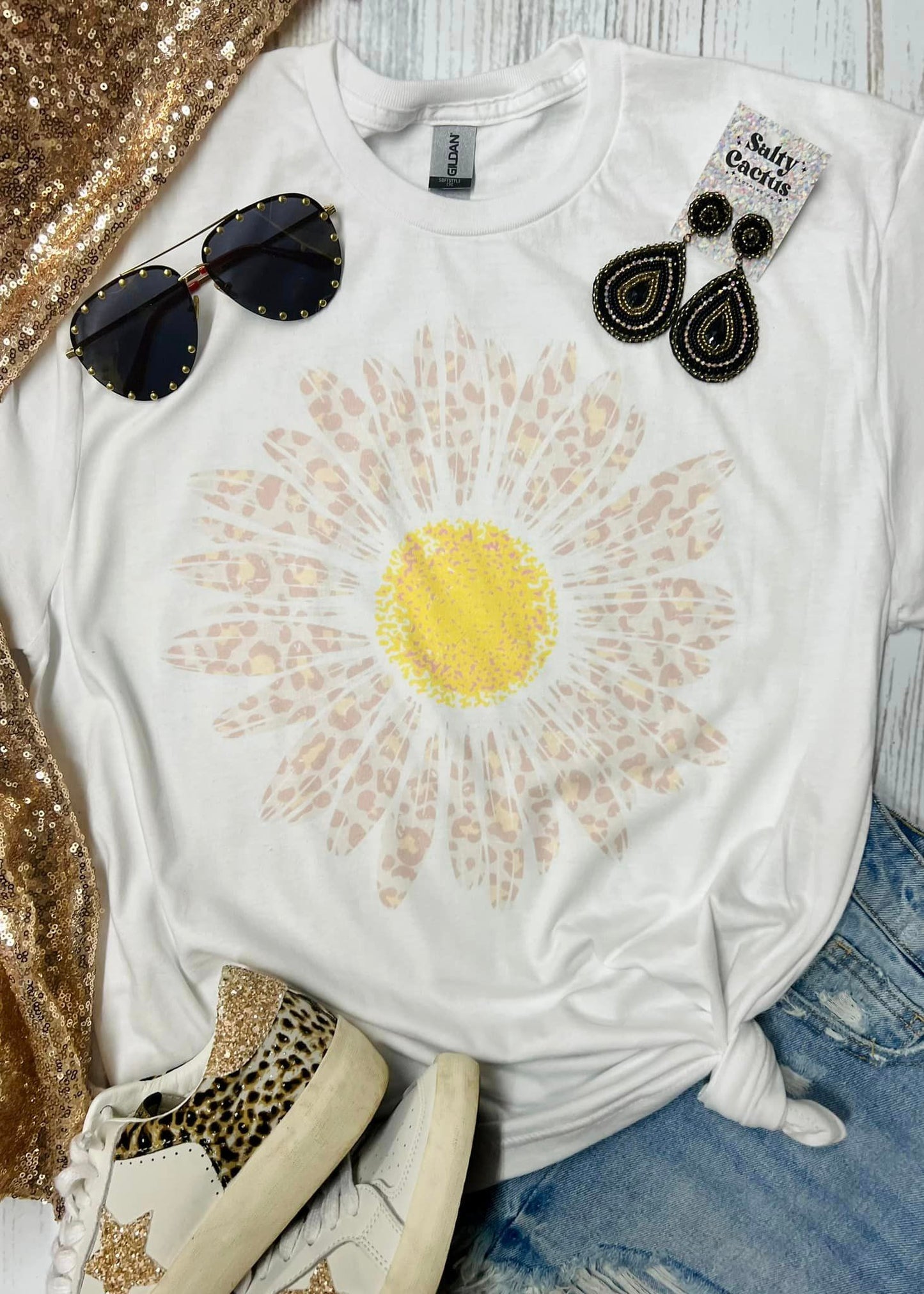 Daisy Leopard White Tee