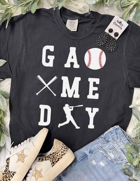 *SP* Game day Baseball White and Red With Ball and Bat Black Comfort Color Te