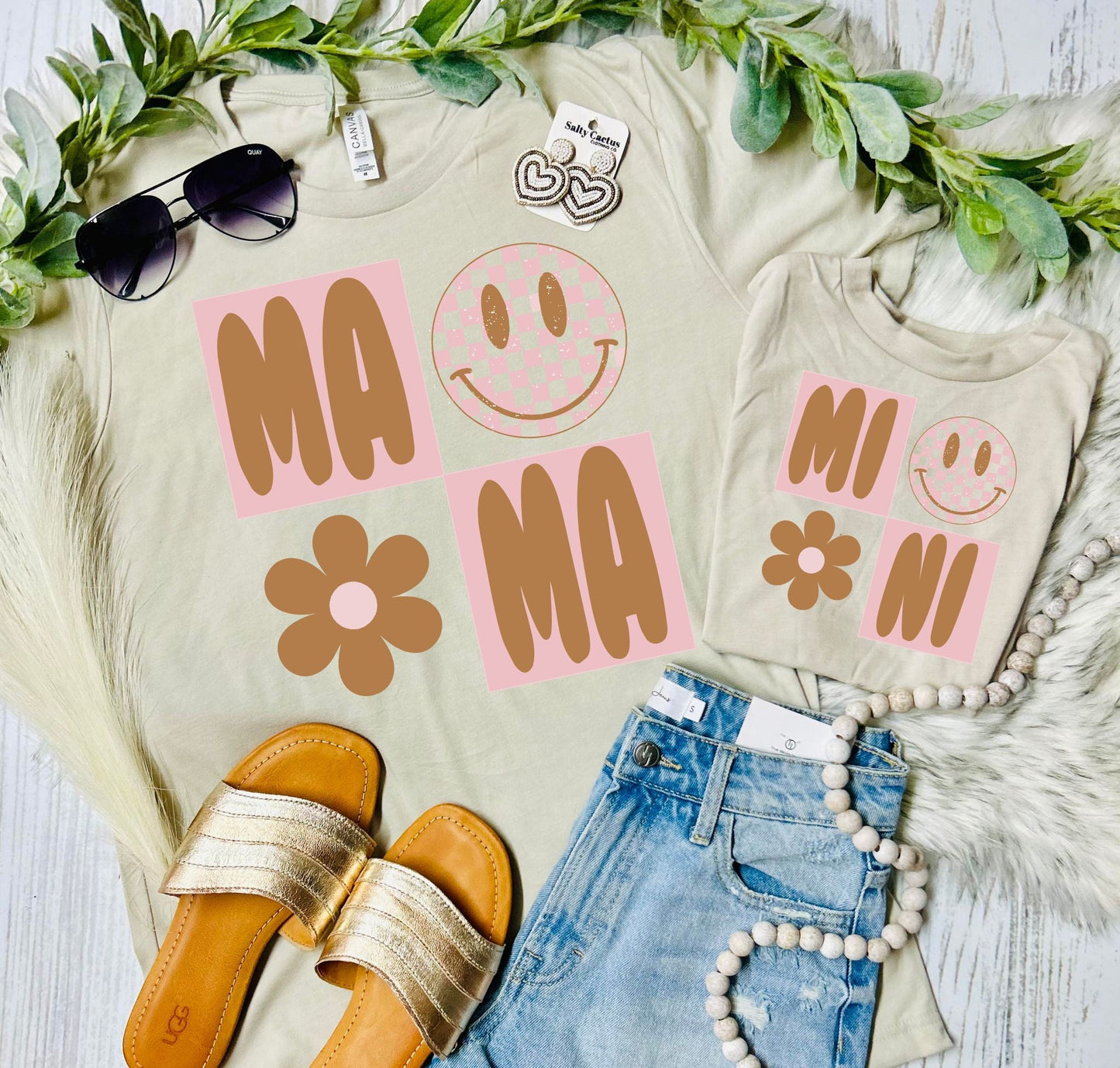 Smiley Flower Mama/Mini Block Tan Tee