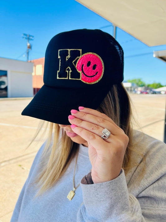 *TRUCKER HAT PATCH* Custom Letter Smiley Patch Black/Black Hat