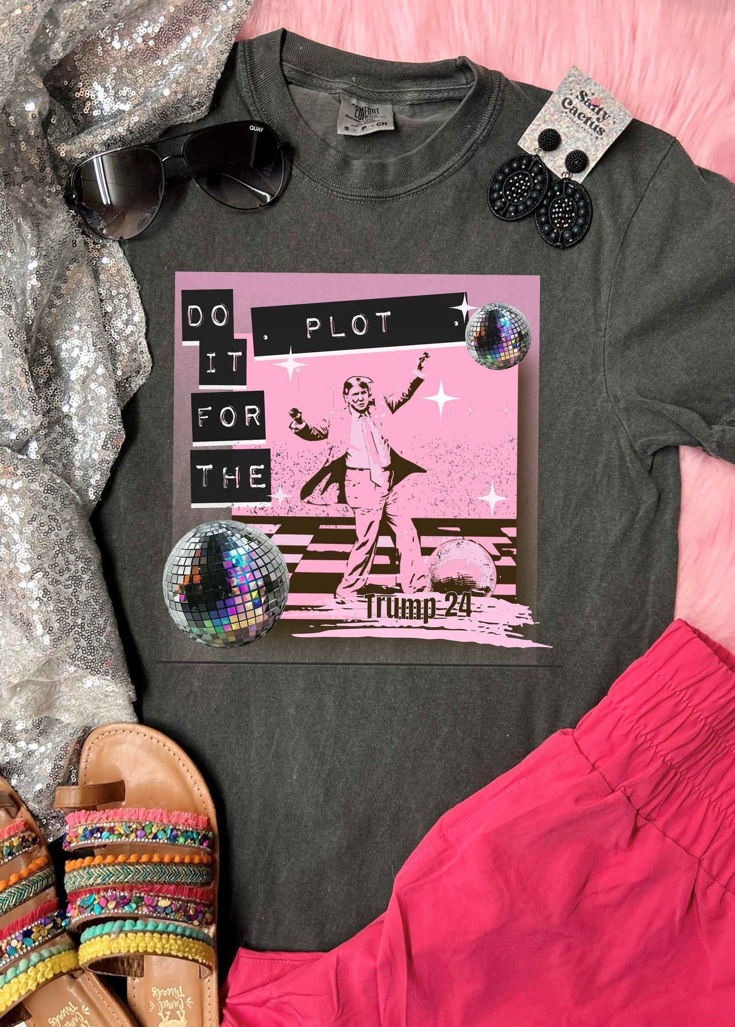 *DTF* Do it for the plot T Pepper Comfort Color Tee