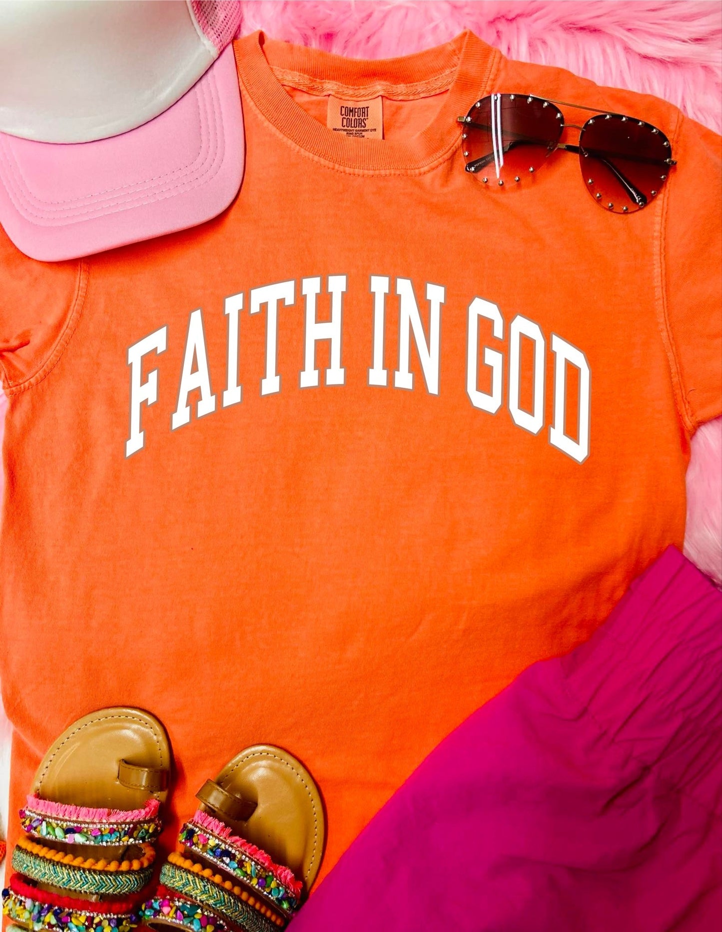 *DTF* Faith In God Comfort Color Tee