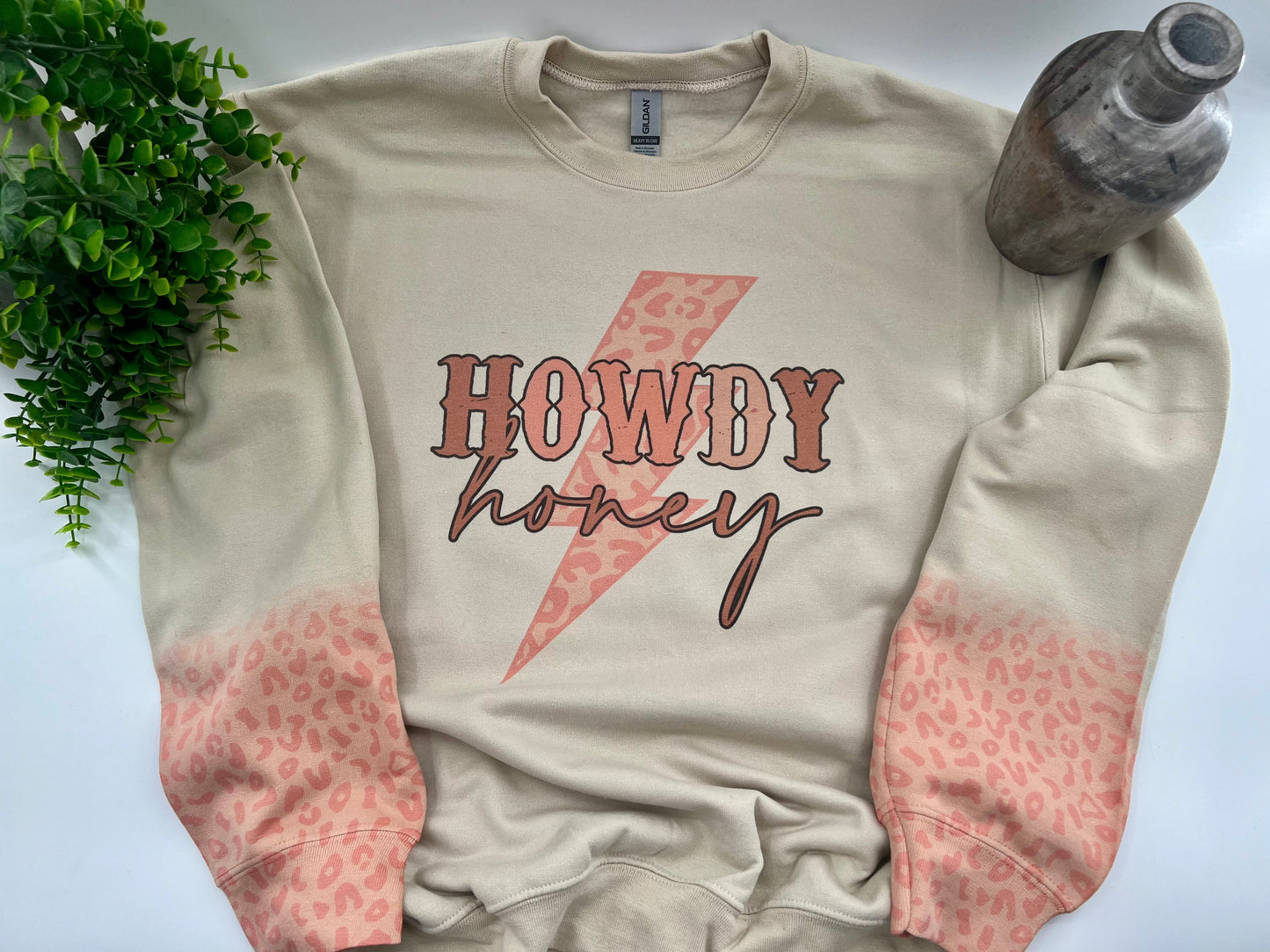 Howdy Honey Bolt - Sand Sweatshirt With Printed Sleeve