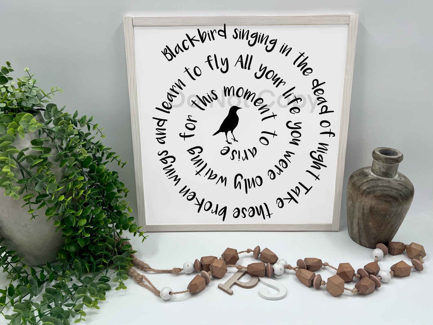 BLACK BIRD SINGING  - White/Thick/E. Amer. - Wood Sign