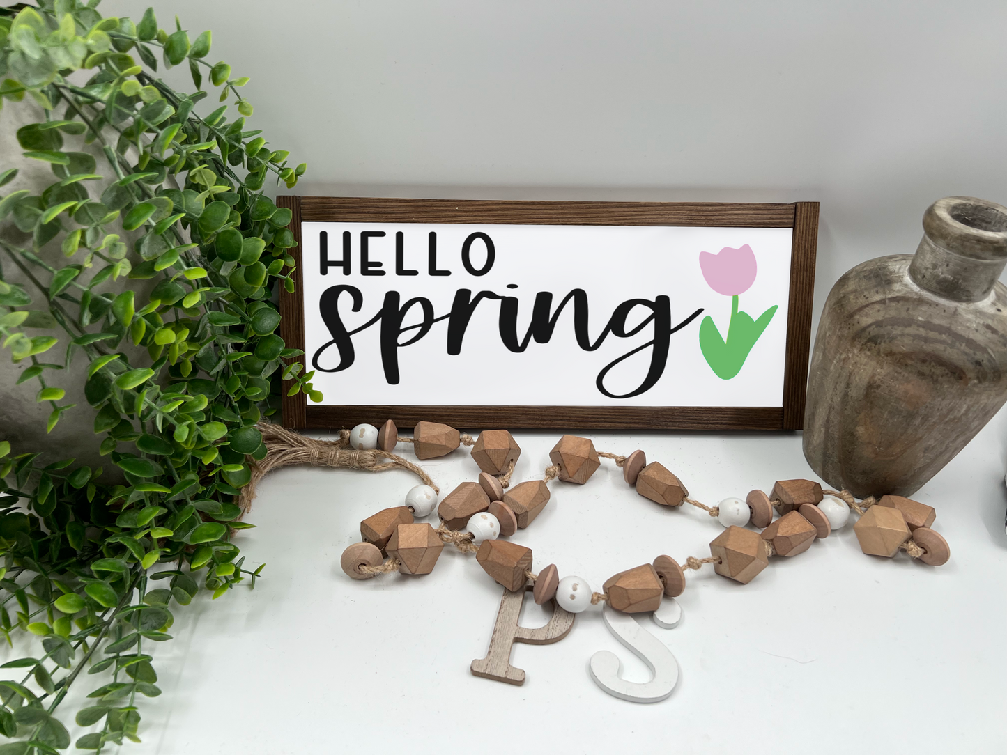 Hello Spring Tulip - White/Thick/Kona - Wood Sign